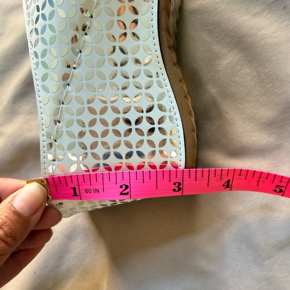 Stylish White platform style Women's Shoes - Picture 7 of 7